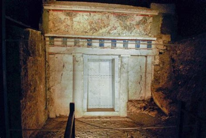 Macedonian Tombs